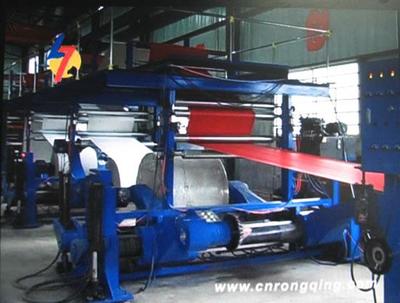 瑞安市榮慶包裝機(jī)械廠 紙板復(fù)合生產(chǎn)線的創(chuàng)新與優(yōu)勢